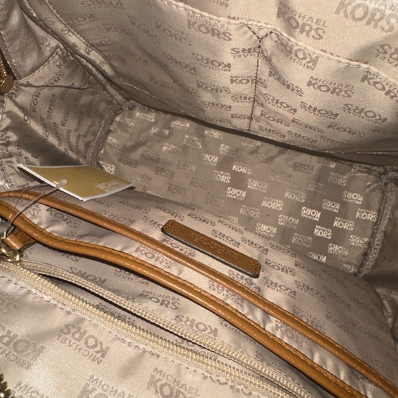 Michael Kors Designer Travel Bag main image 4